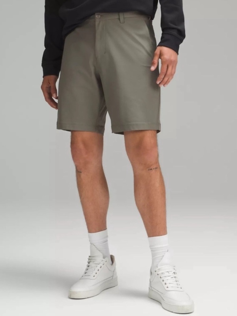 Lululemon Commission Classic-Fit Short 9" Warpstreme Sage Green 34
